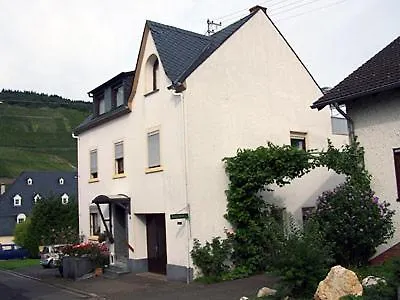 Anneliese Schmitgen Bed & Breakfast *